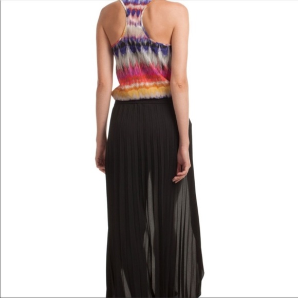 Trina Turk size 12 Korte dressy shorts with pleated semi sheer train - Picture 2 of 4